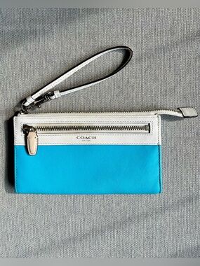 NWOT Coach Legacy Leather Colour Block Wallet / Clutch / Wristlet